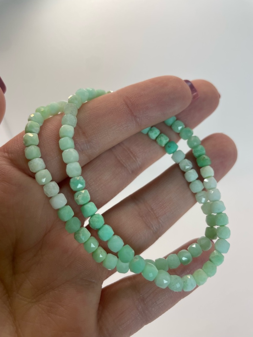ONE Chrysoprase Faceted Cube Bead Stretch Bracelet - 4mm (0121)